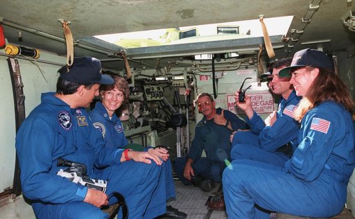 KSC-99pp0724