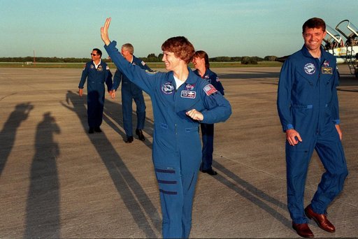 KSC-99pp0830