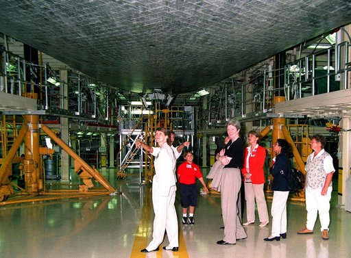 KSC-99pp0909