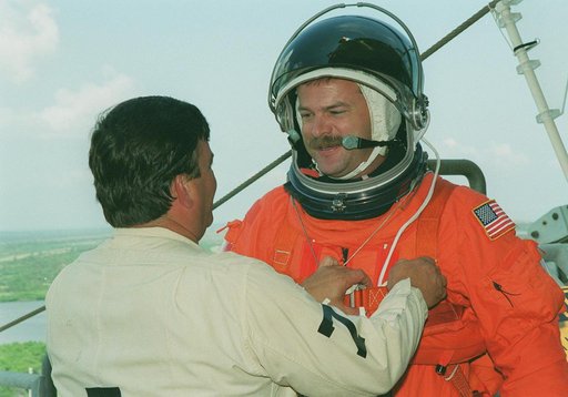 KSC00pp1186