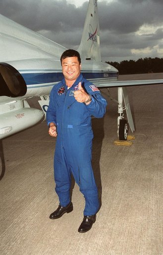KSC00pp1464