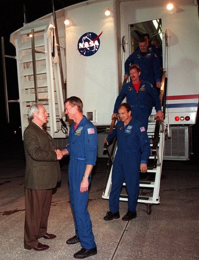 KSC00pp1878
