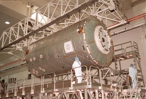 KSC00pp1932