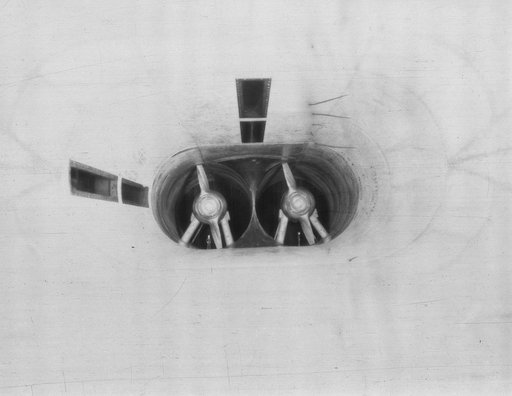 Smoke Flow Investigation XF7C-1 (Cowling Exhaust J.1 Type)