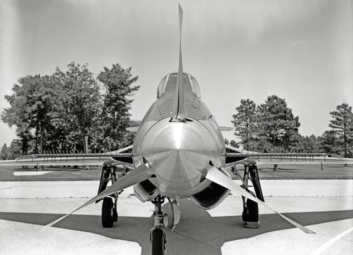 Phase SB Propeller installed on F88B