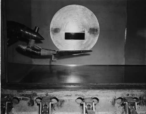 Blunt Leading Edge Model in the Unitary Wind Tunnel