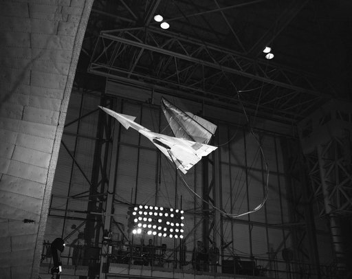 Kite model flying in FST