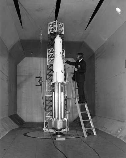 LRC-1963-B701_P-01637