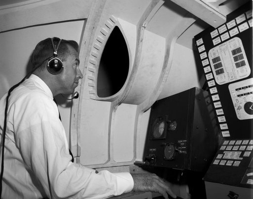 Visual Docking Moon Simulator