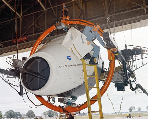 LRC-1968-B701_P-08469