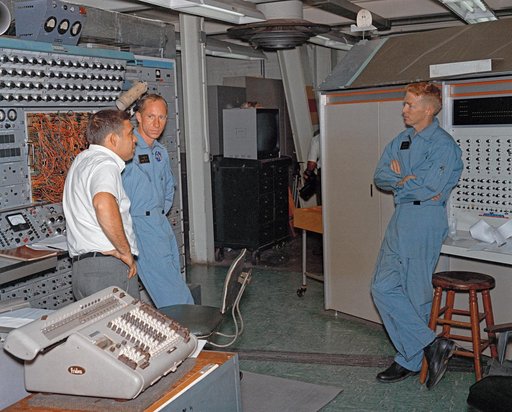 LRC-1968-B701_P-08472