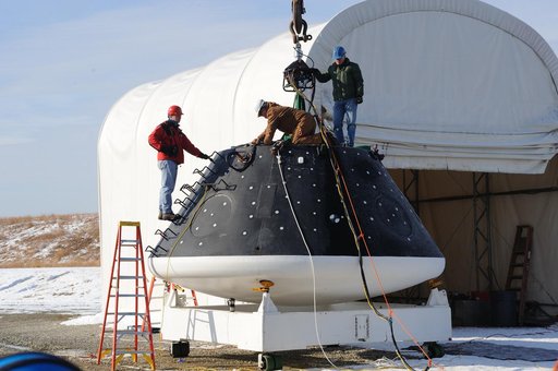Crew Module Water Landing Model Assent (CMWLMA)