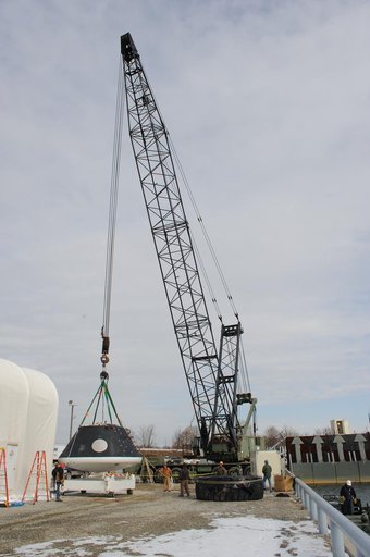 Crew Module Water Landing Model Assent (CMWLMA)