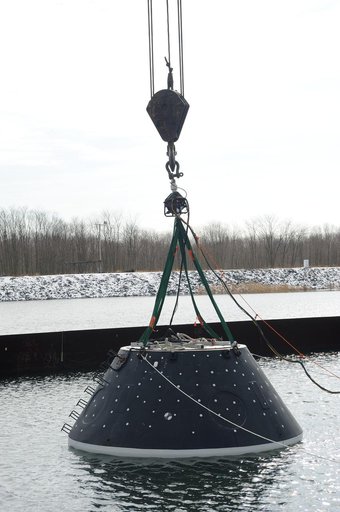 Crew Module Water Landing Model Assent (CMWLMA)