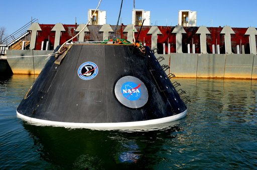 Crew Model Water Landing Module Assessment
