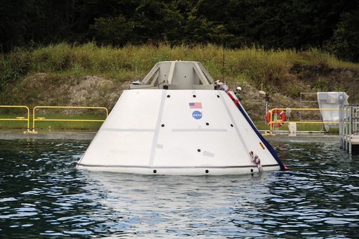 Orion SPLASH BTA Phase 2 Vertical Tests 9: at NASA Langley Resea