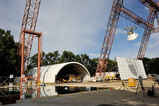 Orion SPLASH P1 Test 7 Swing Test at NASA Langley Research Cente