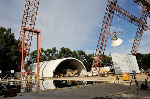 Orion SPLASH P1 Test 7 Swing Test at NASA Langley Research Cente