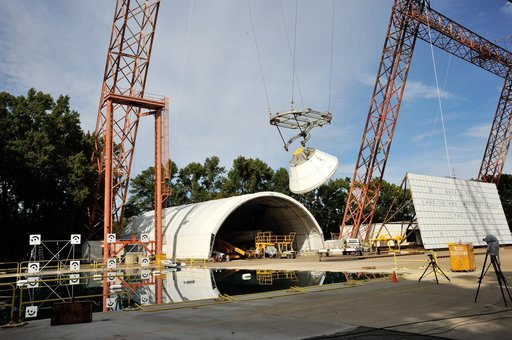 Orion SPLASH P1 Test 7 Swing Test at NASA Langley Research Cente