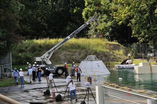 Orion SPLASH P1 Test 7 Swing Test at NASA Langley Research Cente