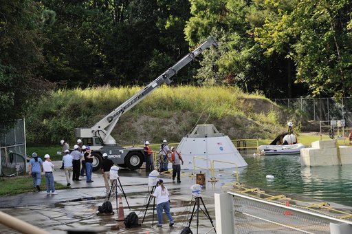 Orion SPLASH P1 Test 7 Swing Test at NASA Langley Research Cente