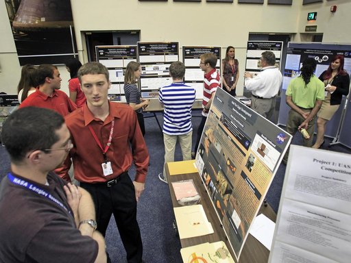 Langley Aerospace Research Summer Scholars (LARSS) Scholars Pres