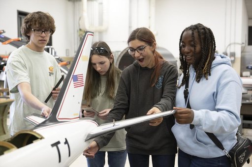 NASA Langley Expose Students to Aerospace Technical Career Fields