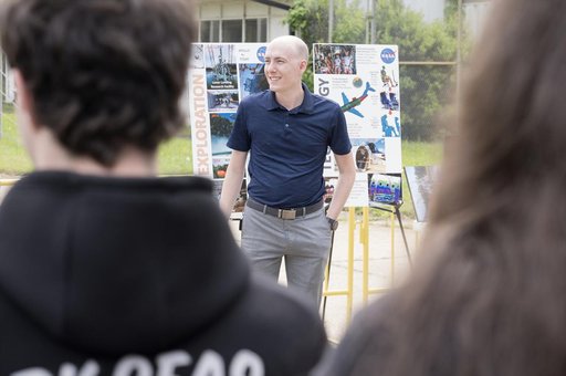 NASA Langley Expose Students to Aerospace Technical Career Fields