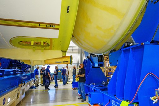NASA joins last of five sections for Space Launch System Rocket stage -4