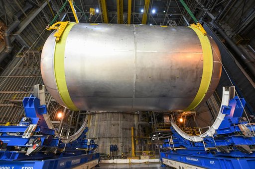 NASA Prepares Artemis II Liquid Oxygen Tank for Next Phase of Assembly