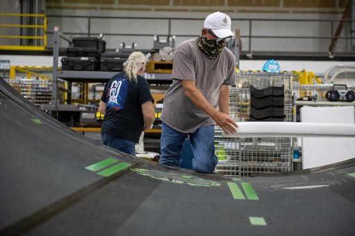 Michoud Assembly Facility Employees Wear PPE As Site Transitions to Stage 3 of NASA’s Return-To-Work Framework