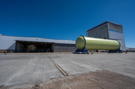 NASA Readies Artemis II Liquid Hydrogen Tank for Next Phase of Manufacturing
