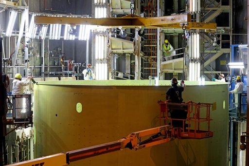 NASA Readies Artemis III