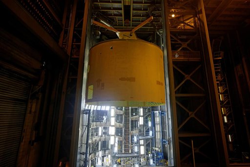 NASA Readies Artemis III