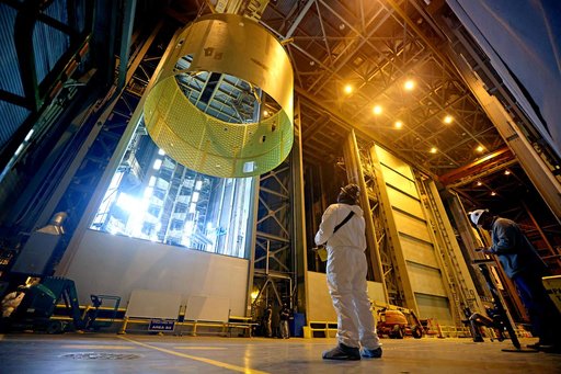 NASA Readies Artemis III