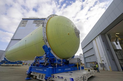 NASA Readies Artemis II Liquid Hydrogen Tank for Next Phase of Manufacturing