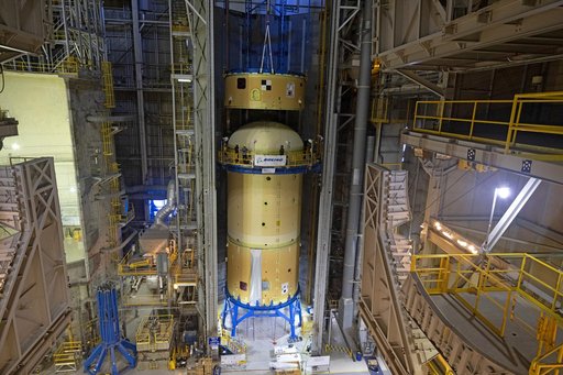 NASA Stacks Elements for Upper Portion of Artemis II Core Stage