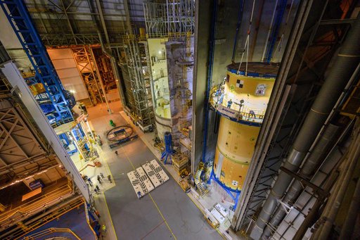 NASA Stacks Elements for Upper Portion of Artemis II Core Stage