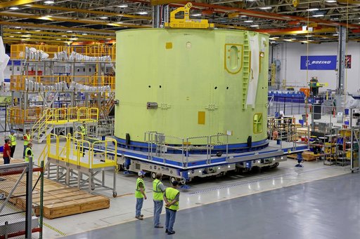 Artemis III Engine Section Moves to VAB