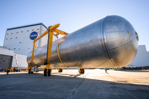 Liquid Hydrogen Tank for Artemis III Moves on to Next Phase of Production