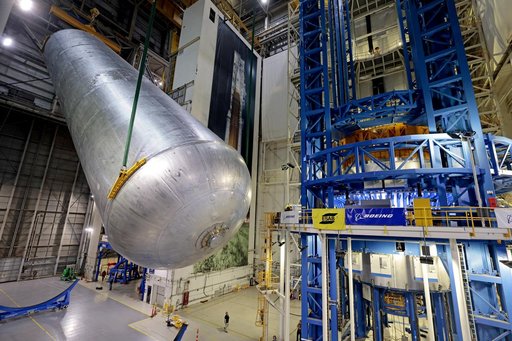 Liquid Hydrogen Tank for Artemis III Moves on to Next Phase of Production