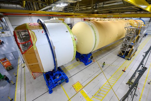 Teams Move Artemis II SLS Engine Section into Position for Final Join
