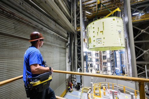 Technicians Lift, Prepare Artemis III SLS Intertank for Next Phase of Production at NASA Michoud