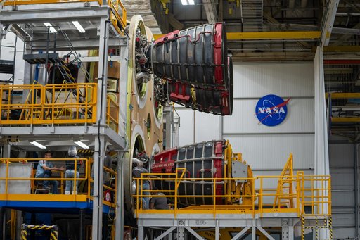All Engines Added to Artemis II Moon SLS Rocket Core Stage