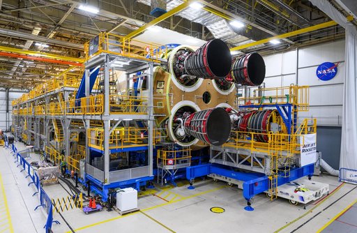 All Engines Added to Artemis II Moon SLS Rocket Core Stage