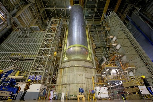NASA Rocket Liquid Hydrogen Tank Moved for Priming