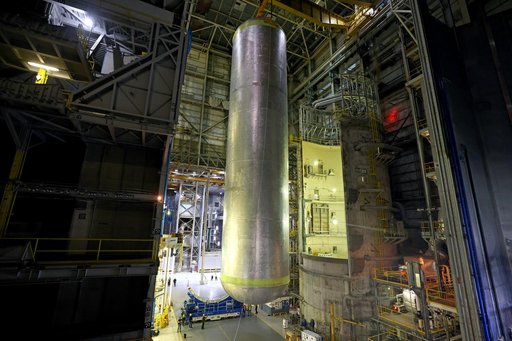 NASA Rocket Liquid Hydrogen Tank Moved for Priming