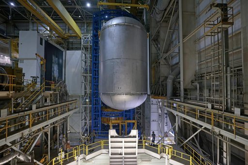 Artemis III Liquid Oxygen Tank Completes Production Milestones