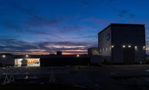 NASA Teams Prepare Artemis II Rocket Stage for Shipment