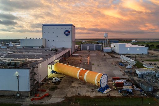 NASA Teams Prepare Artemis II Rocket Stage for Shipment